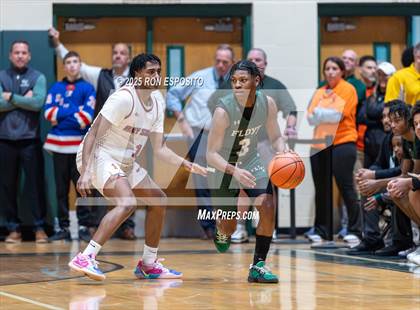 Thumbnail 3 in  Bay Shore vs William Floyd (NYSPHSAA Section XI Class AAA Semifinals) photogallery.