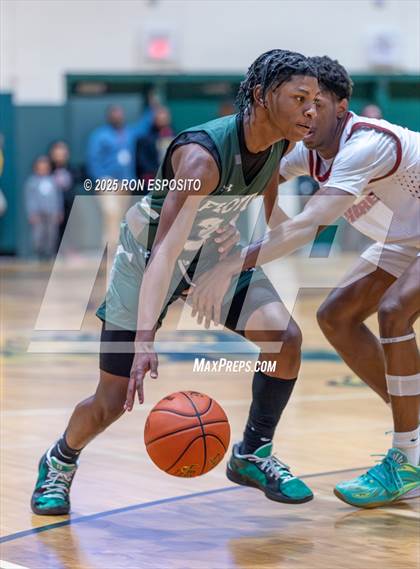 Thumbnail 2 in  Bay Shore vs William Floyd (NYSPHSAA Section XI Class AAA Semifinals) photogallery.