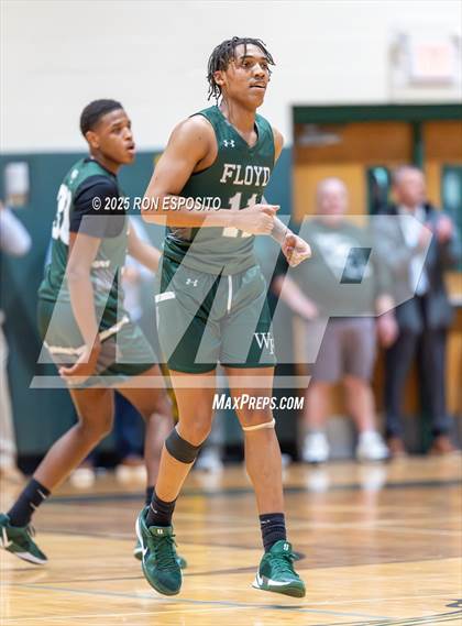 Thumbnail 1 in  Bay Shore vs William Floyd (NYSPHSAA Section XI Class AAA Semifinals) photogallery.