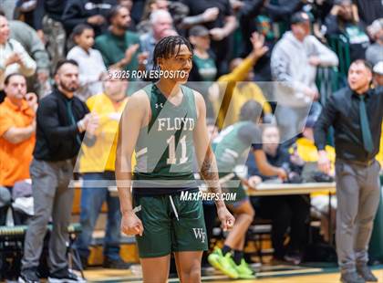 Thumbnail 1 in  Bay Shore vs William Floyd (NYSPHSAA Section XI Class AAA Semifinals) photogallery.
