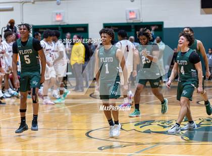 Thumbnail 3 in  Bay Shore vs William Floyd (NYSPHSAA Section XI Class AAA Semifinals) photogallery.