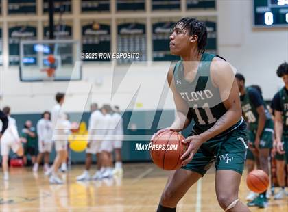 Thumbnail 2 in  Bay Shore vs William Floyd (NYSPHSAA Section XI Class AAA Semifinals) photogallery.