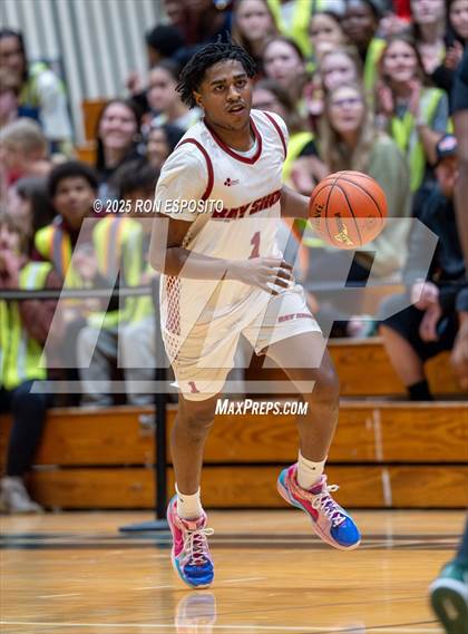 Thumbnail 2 in  Bay Shore vs William Floyd (NYSPHSAA Section XI Class AAA Semifinals) photogallery.