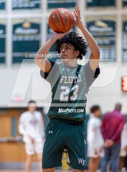 Thumbnail 1 in  Bay Shore vs William Floyd (NYSPHSAA Section XI Class AAA Semifinals) photogallery.
