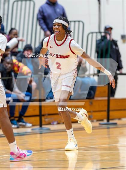 Thumbnail 1 in  Bay Shore vs William Floyd (NYSPHSAA Section XI Class AAA Semifinals) photogallery.