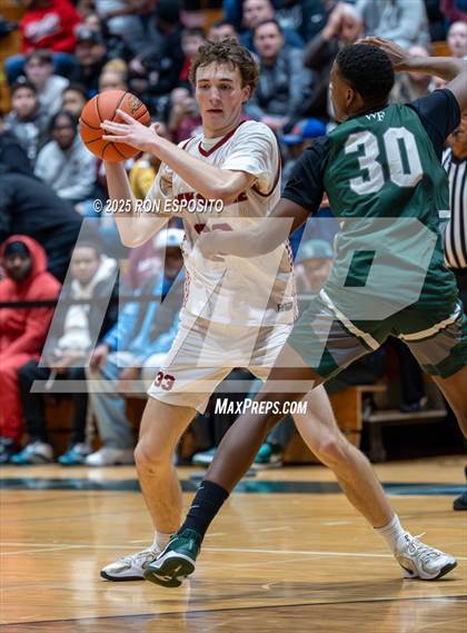 Thumbnail 2 in  Bay Shore vs William Floyd (NYSPHSAA Section XI Class AAA Semifinals) photogallery.