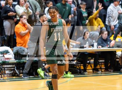 Thumbnail 3 in  Bay Shore vs William Floyd (NYSPHSAA Section XI Class AAA Semifinals) photogallery.