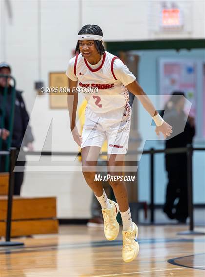 Thumbnail 3 in  Bay Shore vs William Floyd (NYSPHSAA Section XI Class AAA Semifinals) photogallery.