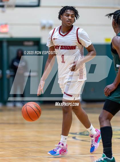 Thumbnail 3 in  Bay Shore vs William Floyd (NYSPHSAA Section XI Class AAA Semifinals) photogallery.