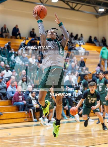 Thumbnail 3 in  Bay Shore vs William Floyd (NYSPHSAA Section XI Class AAA Semifinals) photogallery.