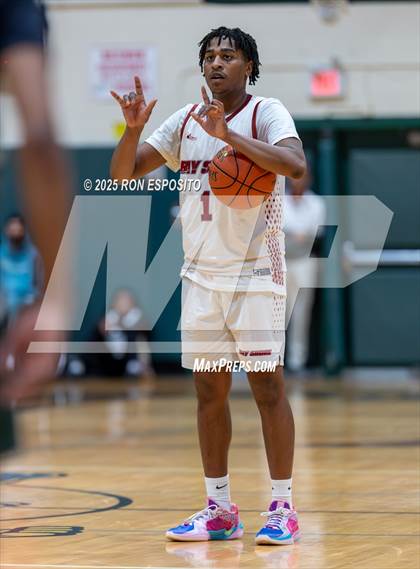 Thumbnail 2 in  Bay Shore vs William Floyd (NYSPHSAA Section XI Class AAA Semifinals) photogallery.