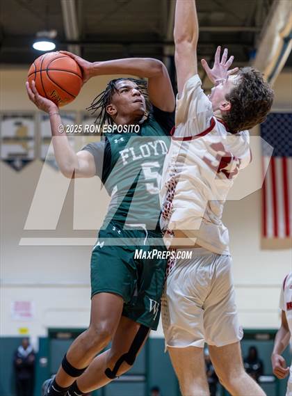 Thumbnail 2 in  Bay Shore vs William Floyd (NYSPHSAA Section XI Class AAA Semifinals) photogallery.