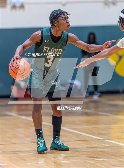 Thumbnail 1 in  Bay Shore vs William Floyd (NYSPHSAA Section XI Class AAA Semifinals) photogallery.