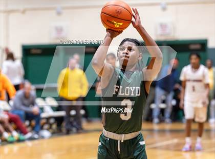 Thumbnail 3 in  Bay Shore vs William Floyd (NYSPHSAA Section XI Class AAA Semifinals) photogallery.