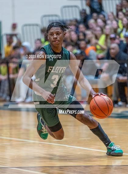 Thumbnail 2 in  Bay Shore vs William Floyd (NYSPHSAA Section XI Class AAA Semifinals) photogallery.