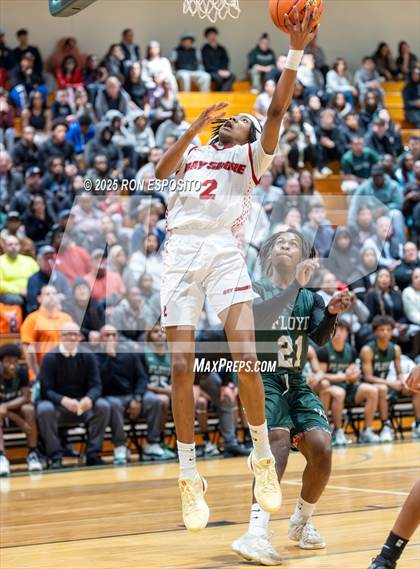 Thumbnail 3 in  Bay Shore vs William Floyd (NYSPHSAA Section XI Class AAA Semifinals) photogallery.