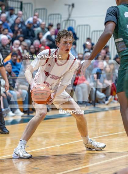 Thumbnail 3 in  Bay Shore vs William Floyd (NYSPHSAA Section XI Class AAA Semifinals) photogallery.