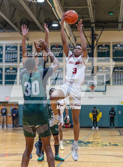 Thumbnail 2 in  Bay Shore vs William Floyd (NYSPHSAA Section XI Class AAA Semifinals) photogallery.
