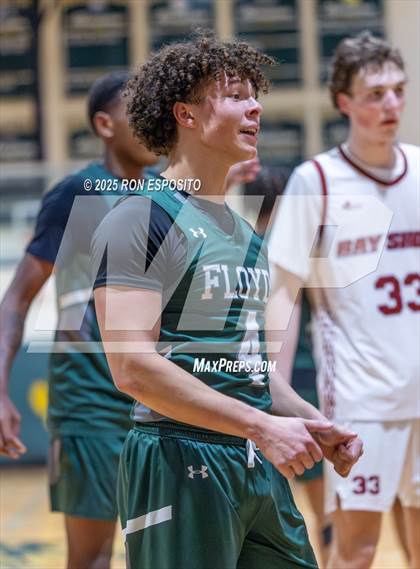 Thumbnail 3 in  Bay Shore vs William Floyd (NYSPHSAA Section XI Class AAA Semifinals) photogallery.