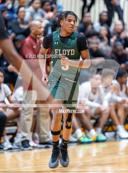 Thumbnail 3 in  Bay Shore vs William Floyd (NYSPHSAA Section XI Class AAA Semifinals) photogallery.