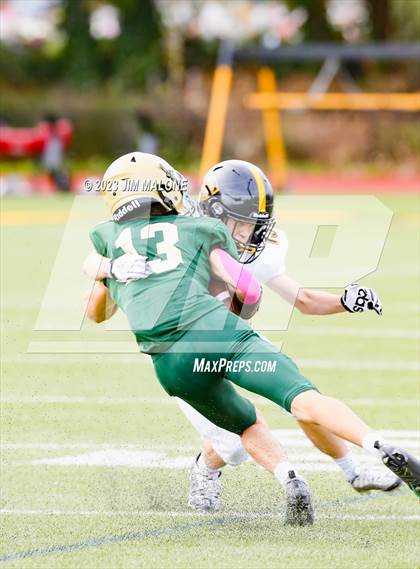 Thumbnail 3 in Bishop O'Dowd @ Moreau Catholic photogallery.