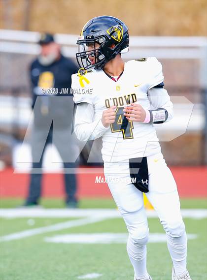 Thumbnail 2 in Bishop O'Dowd @ Moreau Catholic photogallery.