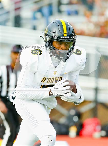 Thumbnail 3 in Bishop O'Dowd @ Moreau Catholic photogallery.