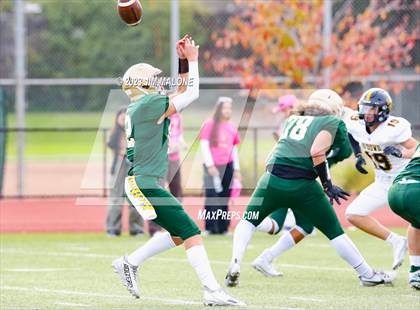 Thumbnail 3 in Bishop O'Dowd @ Moreau Catholic photogallery.