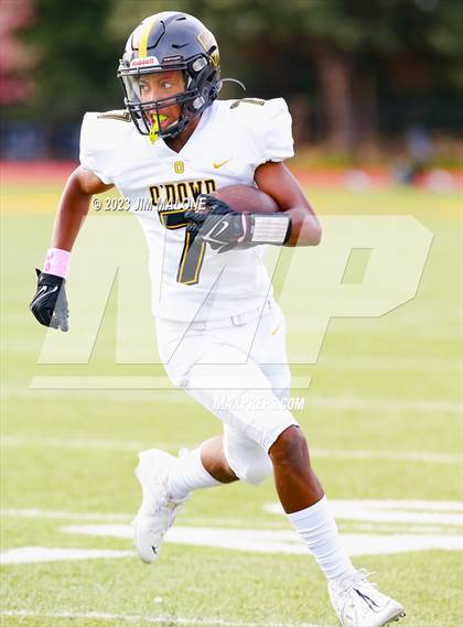 Thumbnail 2 in Bishop O'Dowd @ Moreau Catholic photogallery.