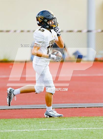 Thumbnail 1 in Bishop O'Dowd @ Moreau Catholic photogallery.
