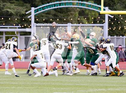 Thumbnail 3 in Bishop O'Dowd @ Moreau Catholic photogallery.