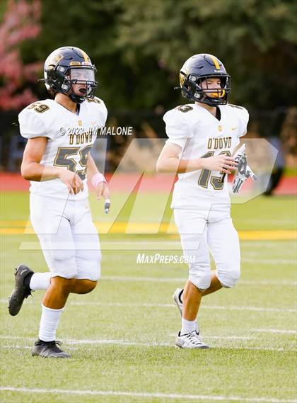 Thumbnail 3 in Bishop O'Dowd @ Moreau Catholic photogallery.