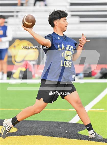 Thumbnail 1 in La Joya Community vs. Bourgade Catholic (Goldwater 7 on 7 Tournament) photogallery.