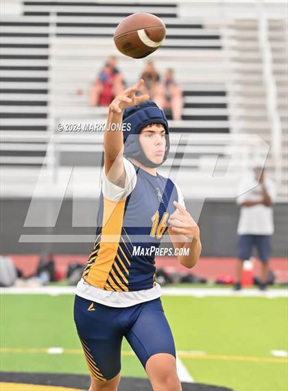 Thumbnail 3 in La Joya Community vs. Bourgade Catholic (Goldwater 7 on 7 Tournament) photogallery.
