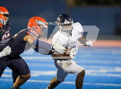 Thumbnail 1 in Loyola @ Chaminade photogallery.