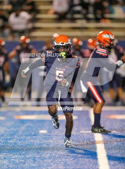 Thumbnail 1 in Loyola @ Chaminade photogallery.
