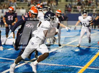 Thumbnail 2 in Loyola @ Chaminade photogallery.