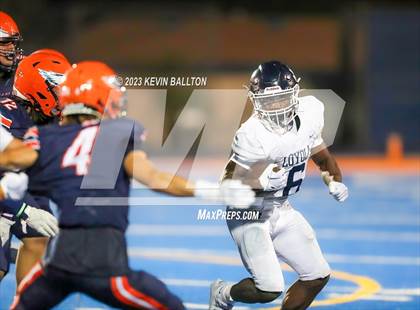 Thumbnail 3 in Loyola @ Chaminade photogallery.