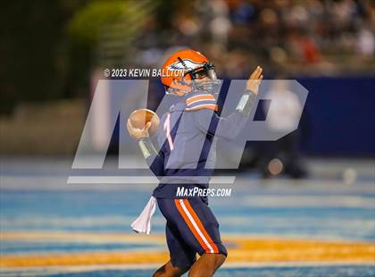 Thumbnail 3 in Loyola @ Chaminade photogallery.