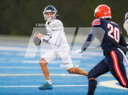 Thumbnail 2 in Loyola @ Chaminade photogallery.