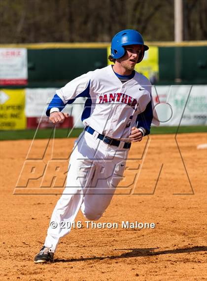 Thumbnail 3 in Lewisburg vs Bartlett photogallery.