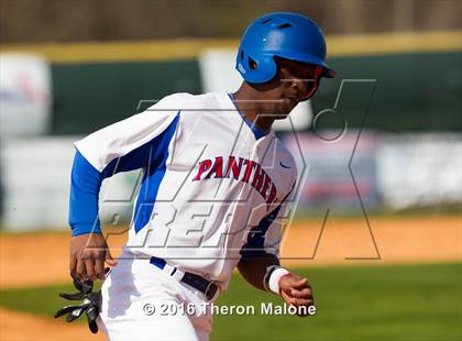 Thumbnail 2 in Lewisburg vs Bartlett photogallery.
