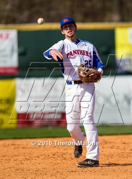 Thumbnail 1 in Lewisburg vs Bartlett photogallery.