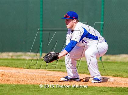 Thumbnail 3 in Lewisburg vs Bartlett photogallery.