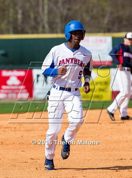 Thumbnail 2 in Lewisburg vs Bartlett photogallery.