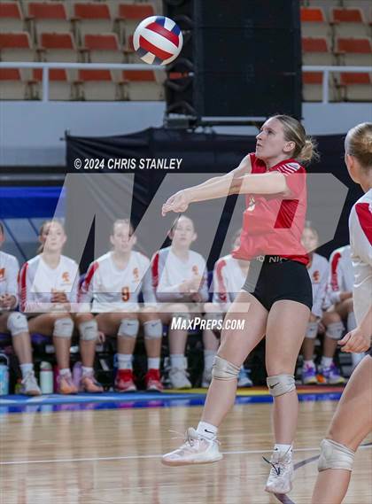 Thumbnail 2 in Valley Christian vs. Seton Catholic (AIA-3A Final) photogallery.