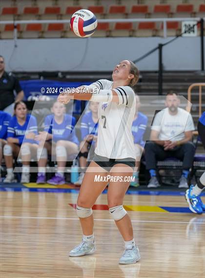 Thumbnail 2 in Valley Christian vs. Seton Catholic (AIA-3A Final) photogallery.
