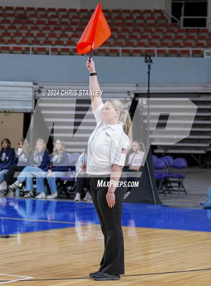Thumbnail 3 in Valley Christian vs. Seton Catholic (AIA-3A Final) photogallery.