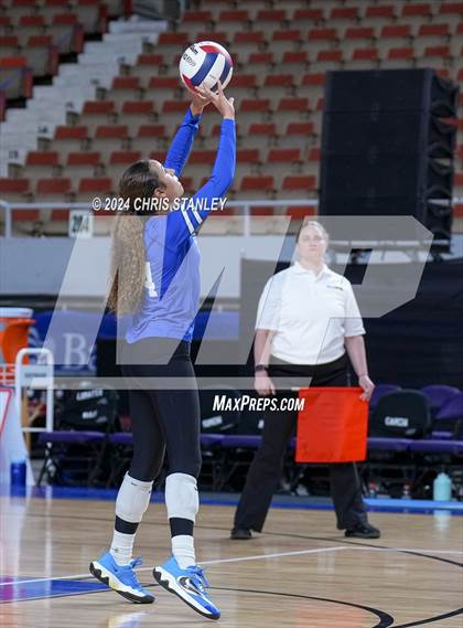 Thumbnail 3 in Valley Christian vs. Seton Catholic (AIA-3A Final) photogallery.