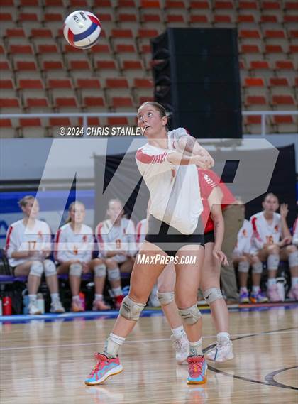 Thumbnail 2 in Valley Christian vs. Seton Catholic (AIA-3A Final) photogallery.